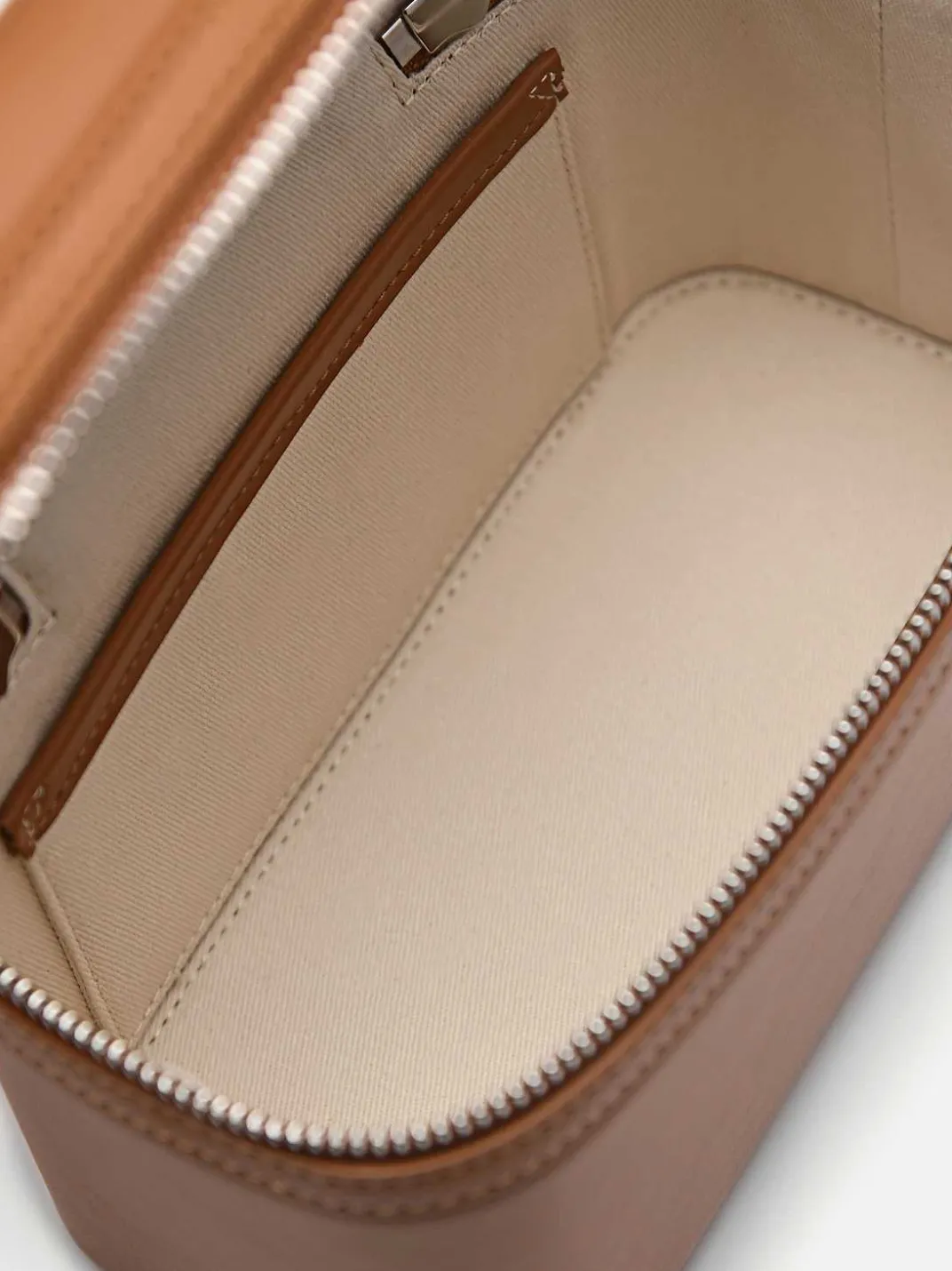 Ari Boxy Shoulder Bag<PEDRO Hot