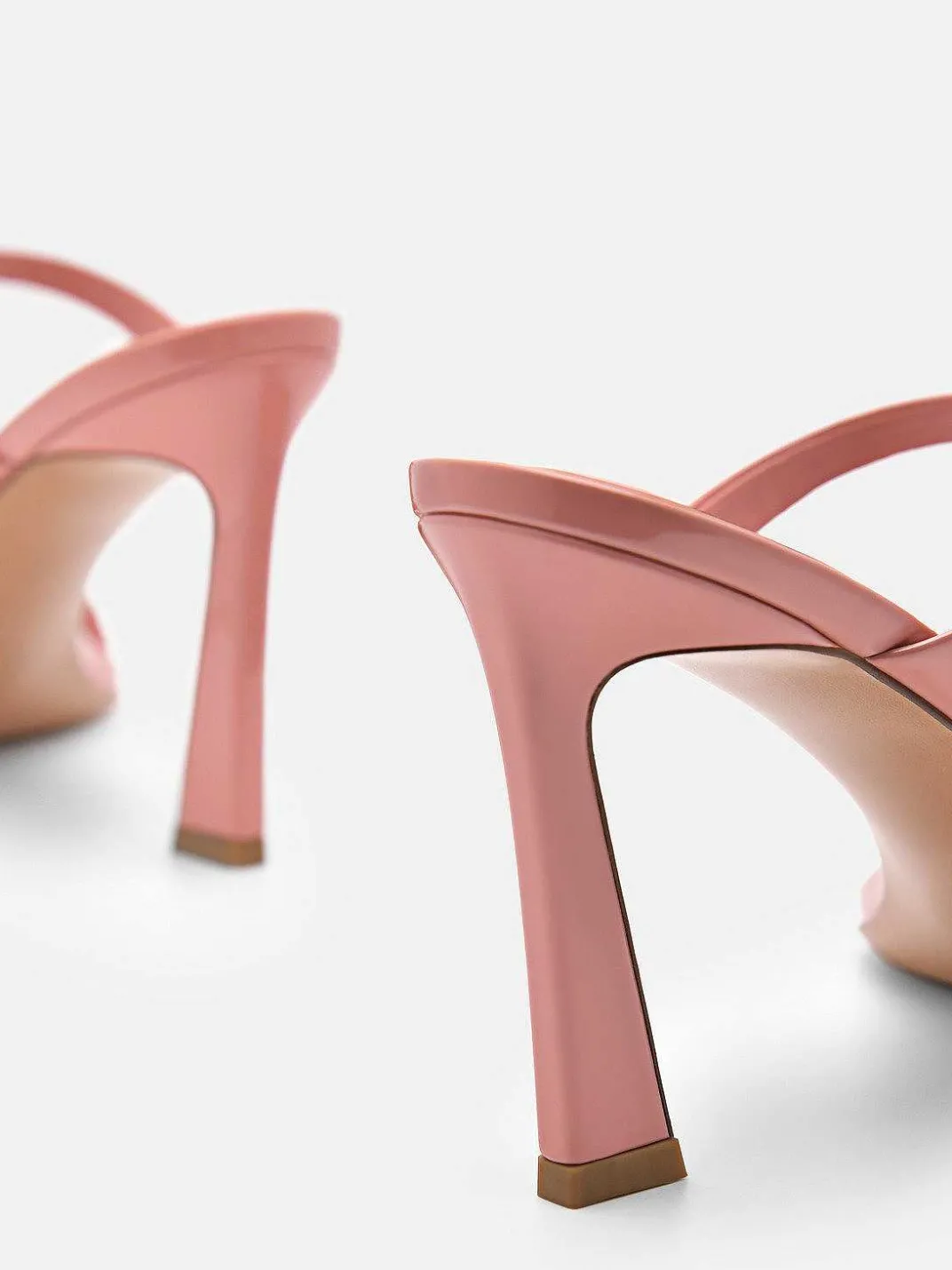 Effie Heel Sandals<PEDRO Online