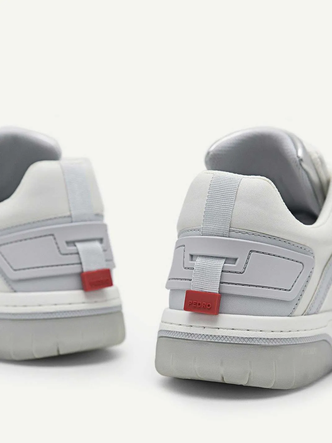 Eos Sneakers<PEDRO Best