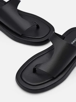 Este Thong Sandals<PEDRO New