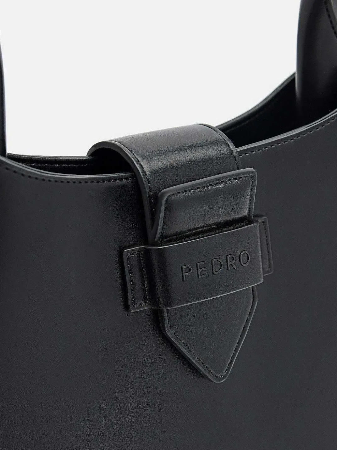 Fadia Shoulder Bag<PEDRO New