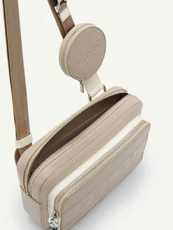 Flynn Casual Sling Bag<PEDRO