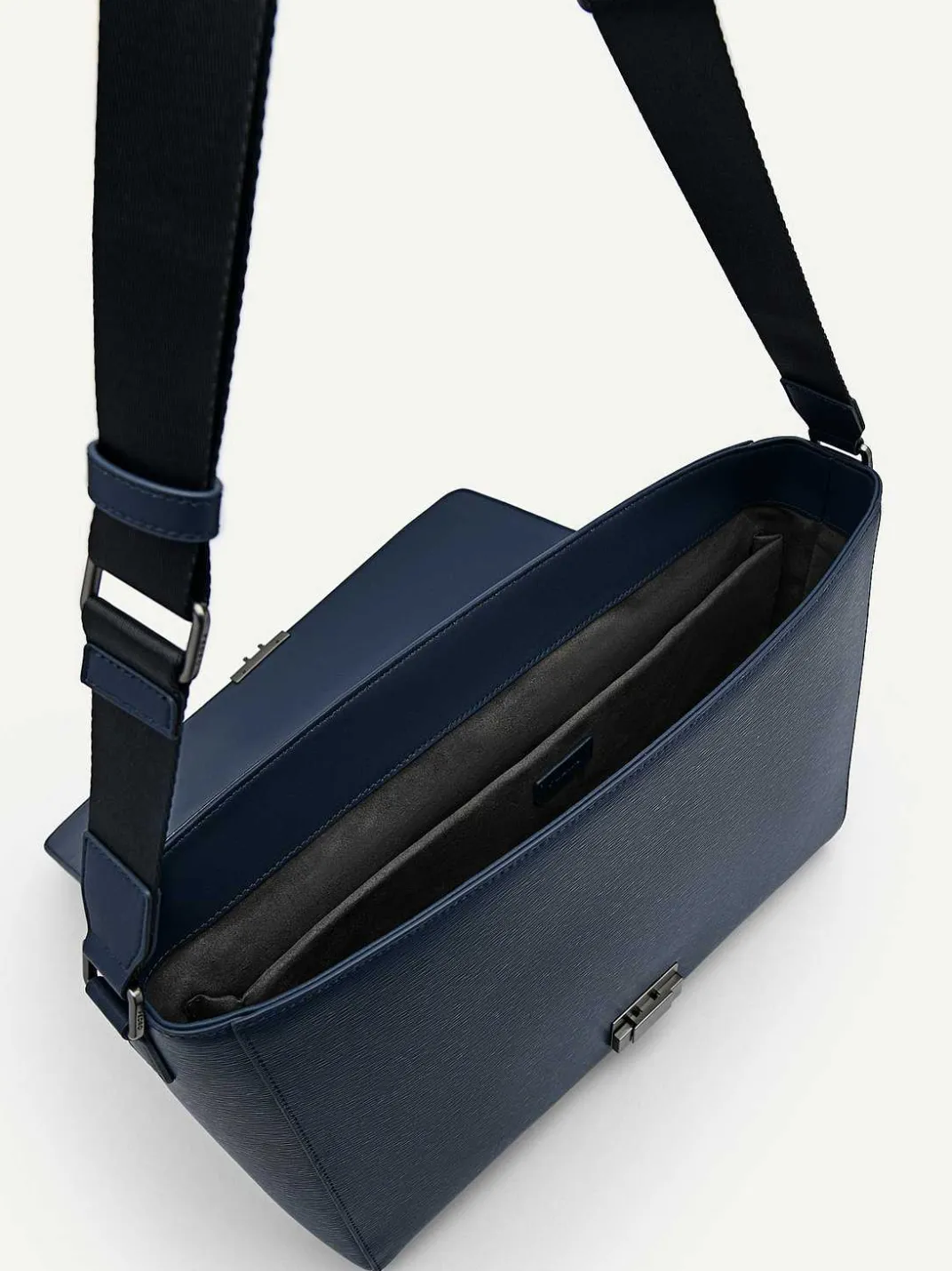 Henry Leather Messenger Bag<PEDRO Discount