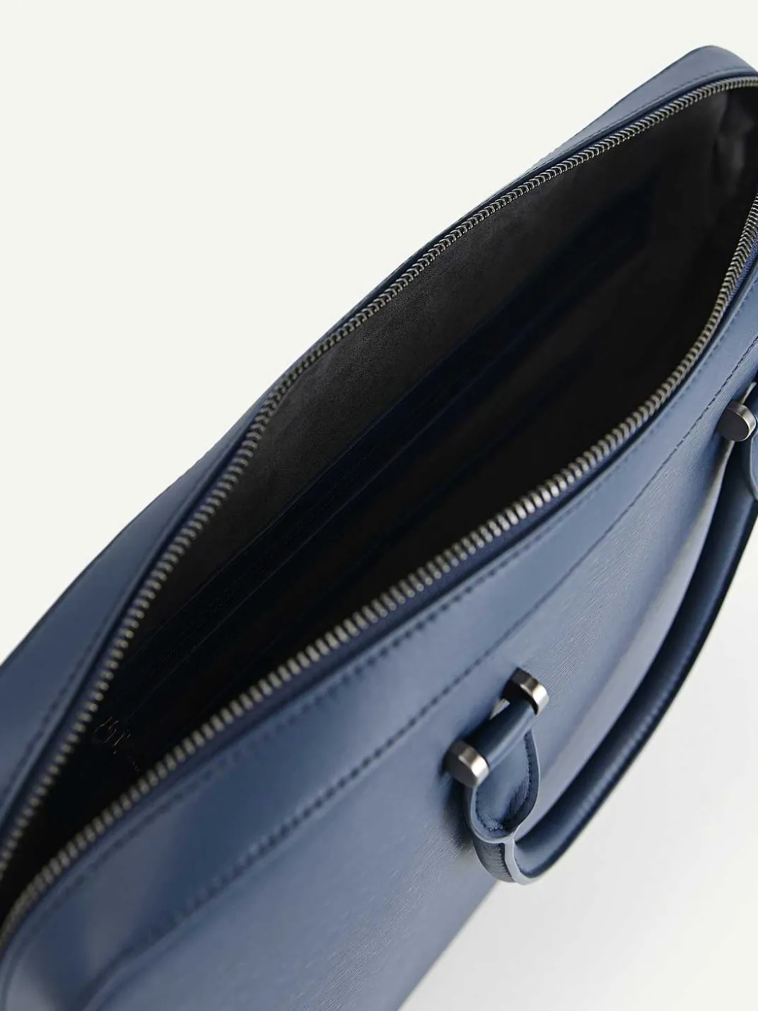 Henry Textured Leather Briefcase<PEDRO Online