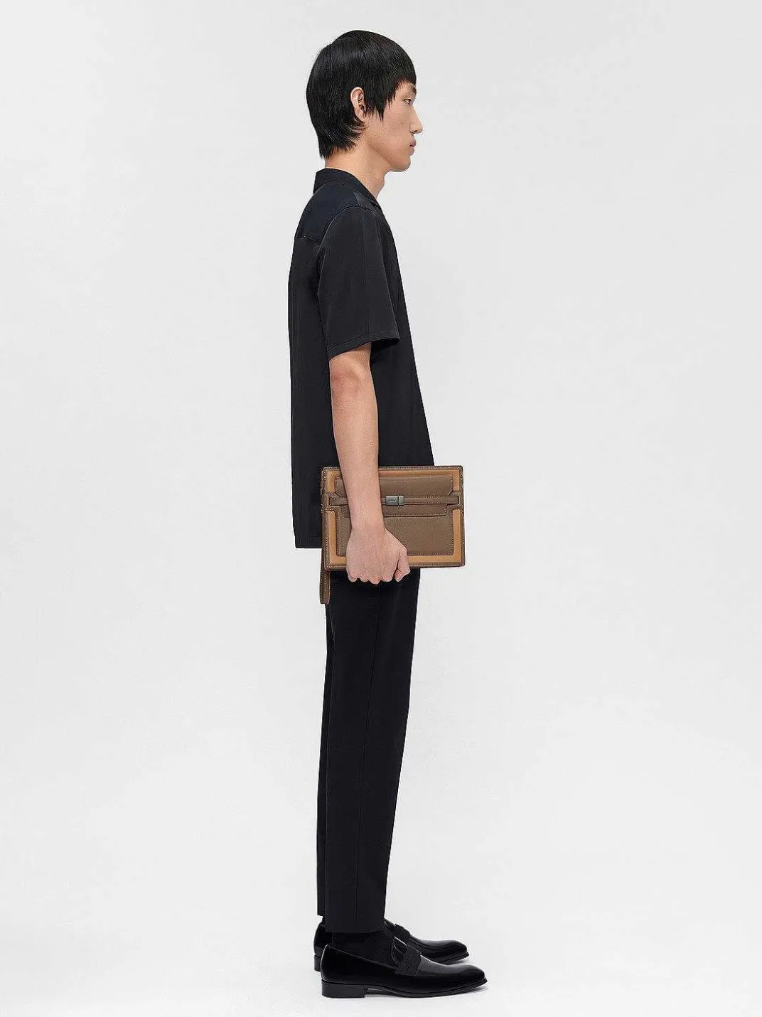 Hopper Clutch Bag<PEDRO