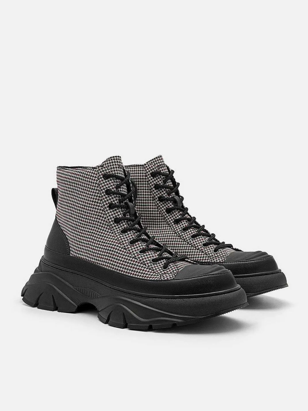 Hybrix Lace-Up Boots<PEDRO New