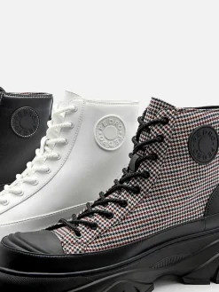 Hybrix Lace-Up Boots<PEDRO New