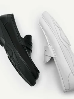 Hybrix Leather Penny Loafers<PEDRO New