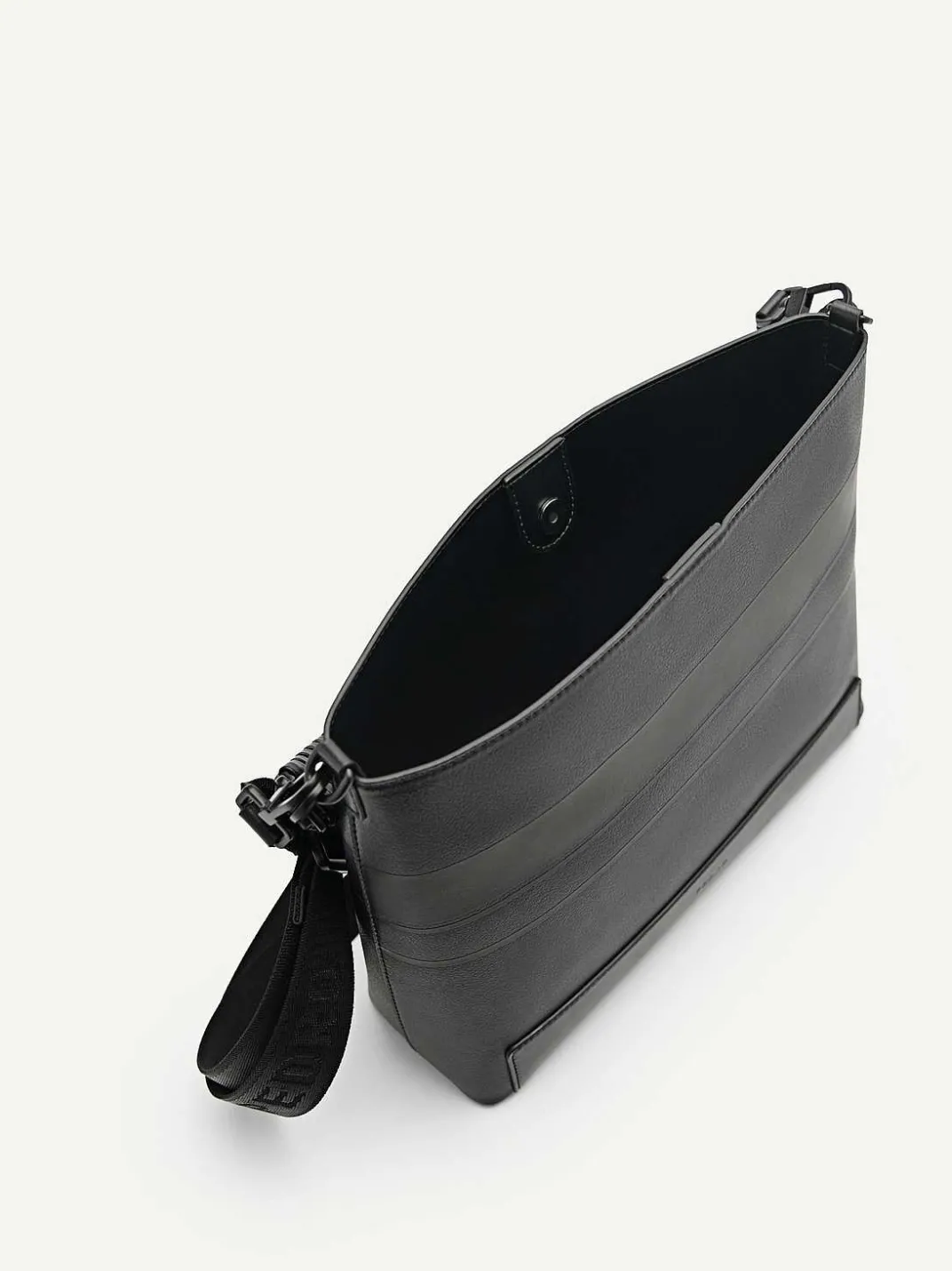 Interlace Sling Bag<PEDRO