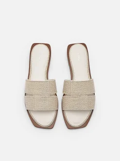 Iza Flat Sandals<PEDRO Online