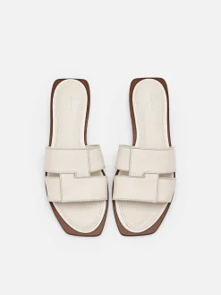 Iza Flat Sandals<PEDRO Outlet