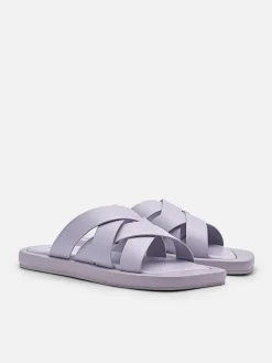 Izzie Flat Sandals<PEDRO New