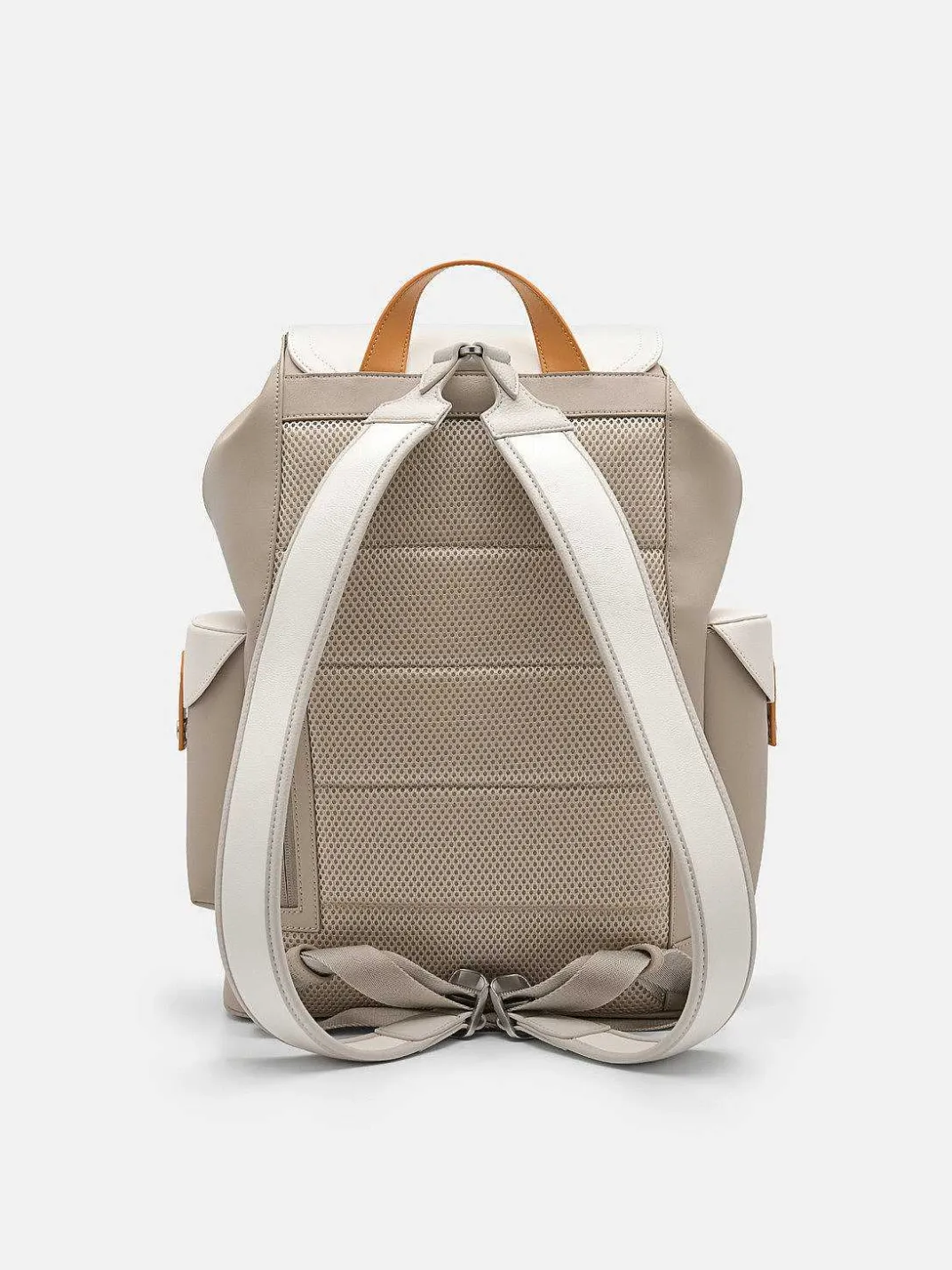 Jones Backpack<PEDRO New