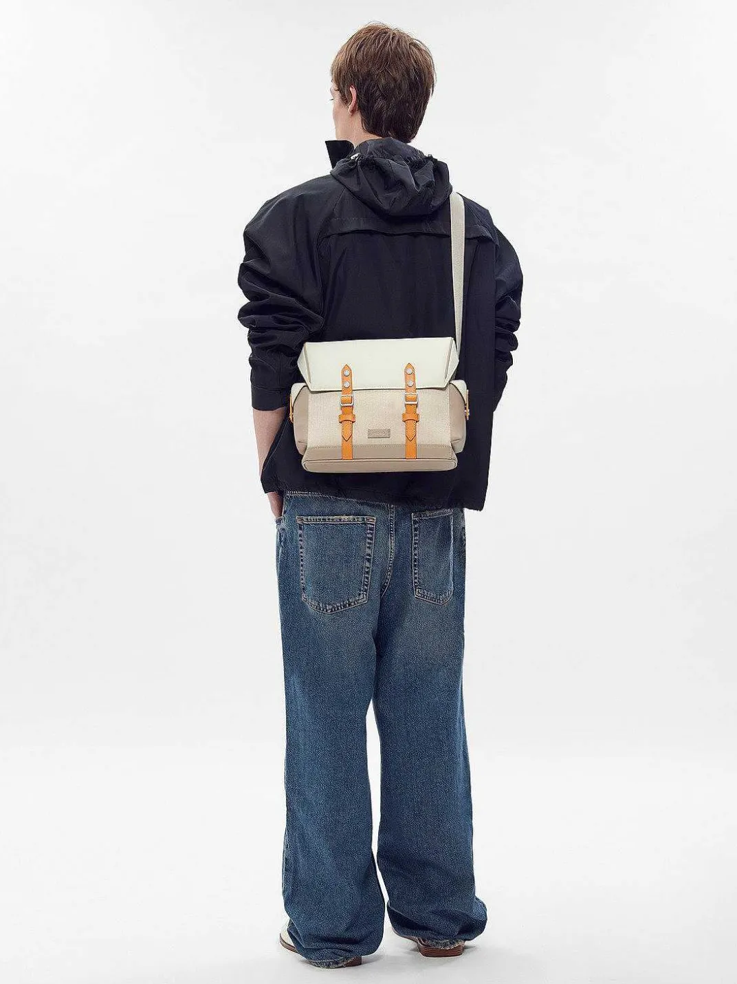 Jones Messenger Bag<PEDRO Online