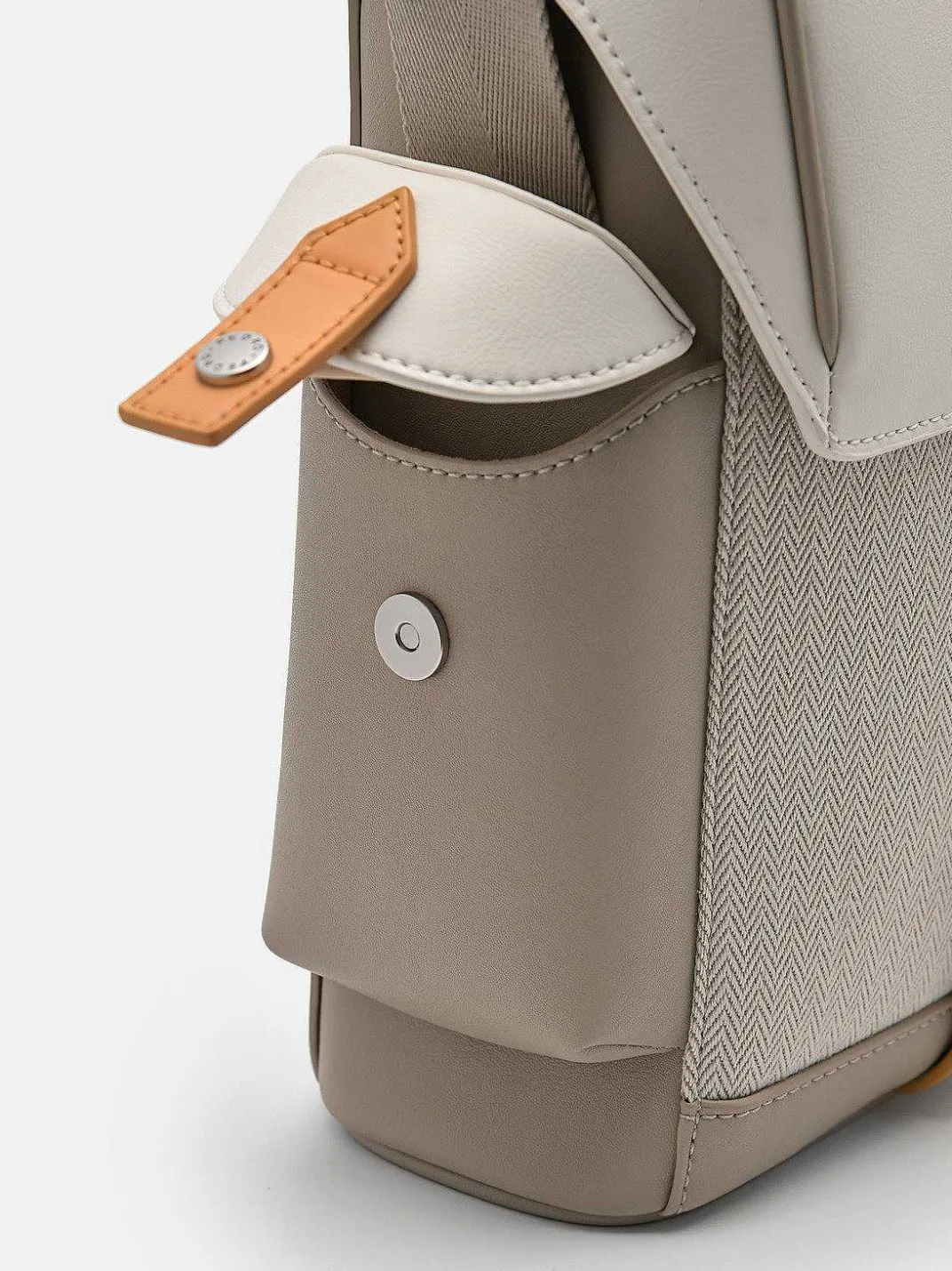 Jones Messenger Bag<PEDRO Online