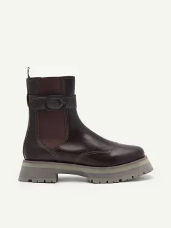 Leather Buckled Chelsea Boots<PEDRO