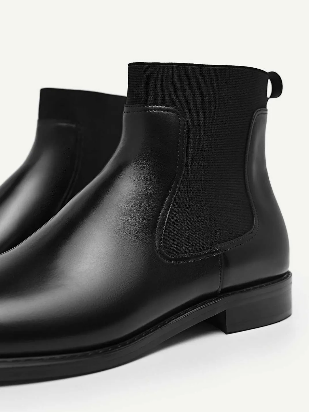 Leather Chelsea Boots<PEDRO