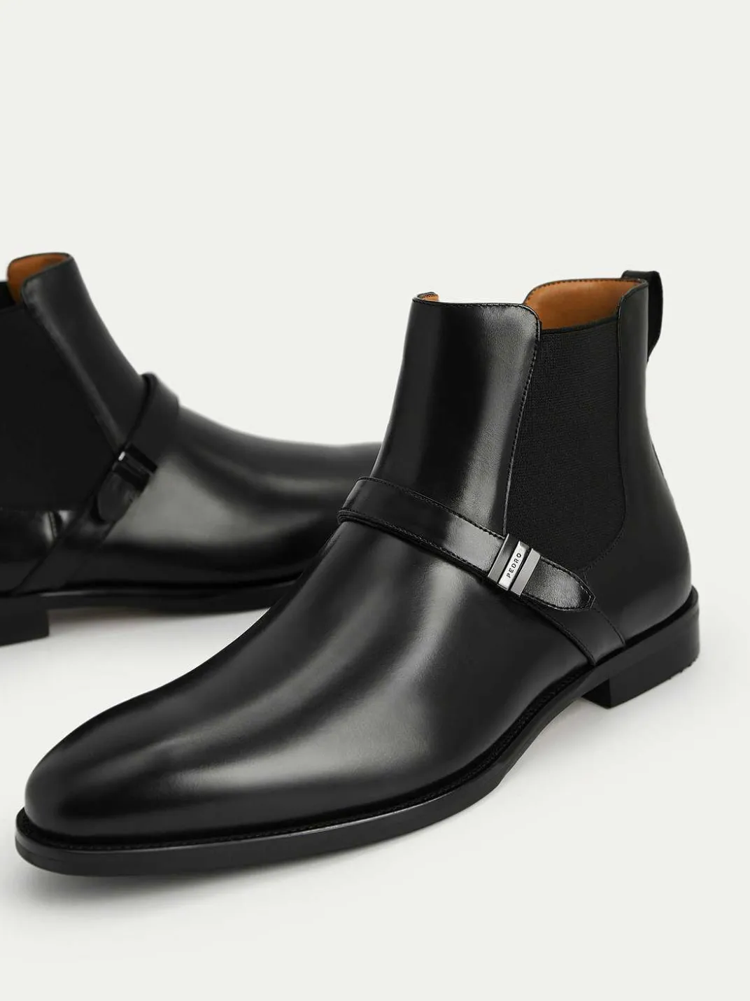 Leather Strapped Boots<PEDRO New