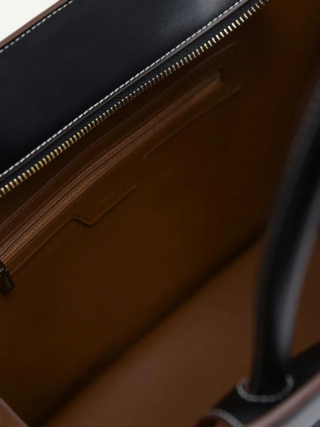 Market Tote<PEDRO