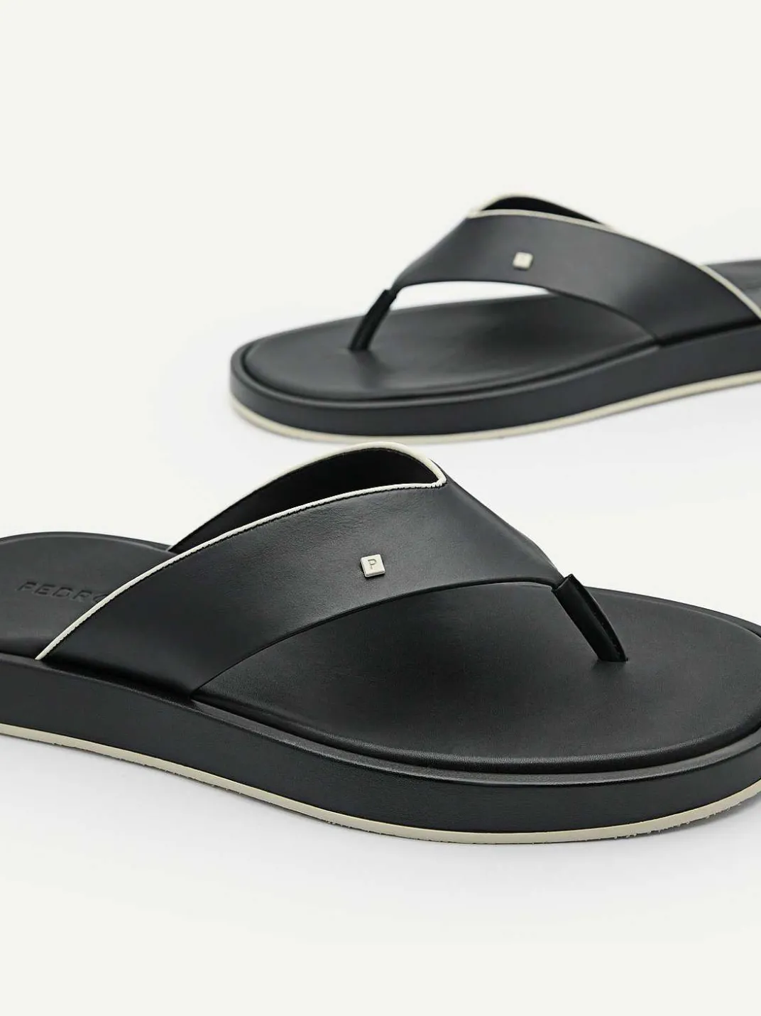 Microfiber Thong Sandals<PEDRO