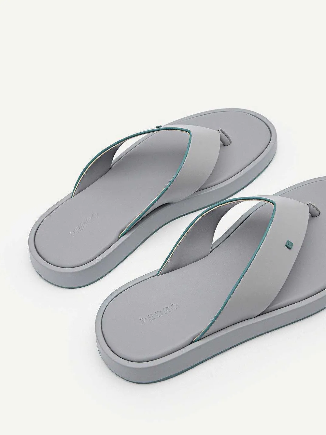 Microfiber Thong Sandals<PEDRO Best