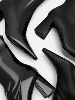 Natasha Ankle Boots<PEDRO Best