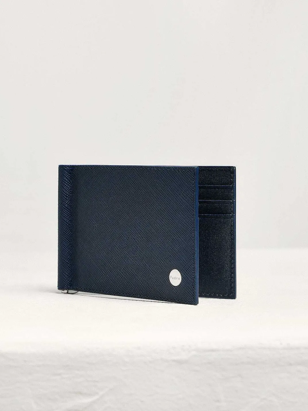 Oliver Leather Bi-Fold Money Clip Cardholder<PEDRO Outlet