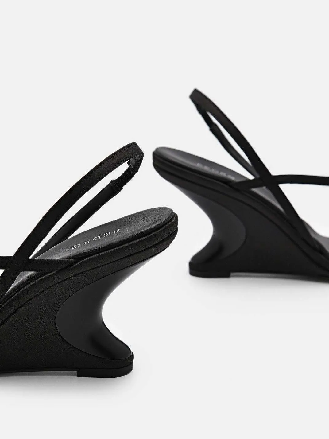 Oriana Wedge Sandals<PEDRO Hot