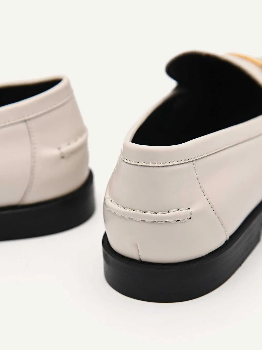 Studio Jeanne Leather Loafers<PEDRO Online