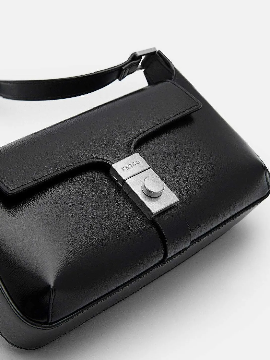 Studio Leather Phone Pouch<PEDRO Clearance