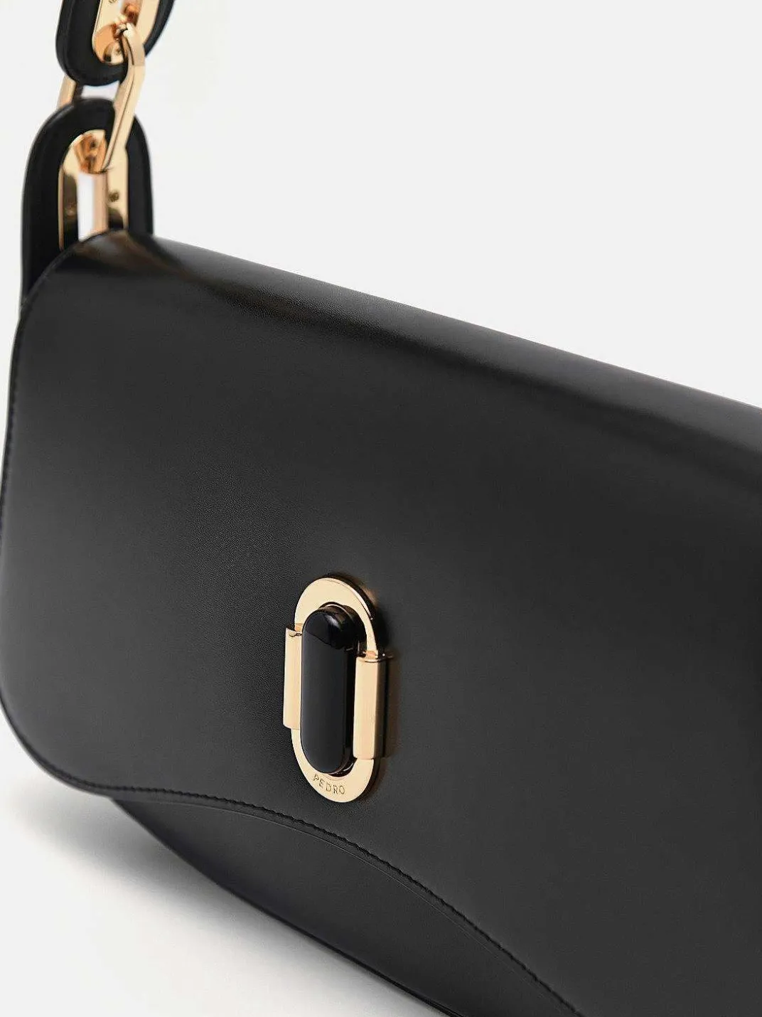 Studio Rift Leather Shoulder Bag<PEDRO New