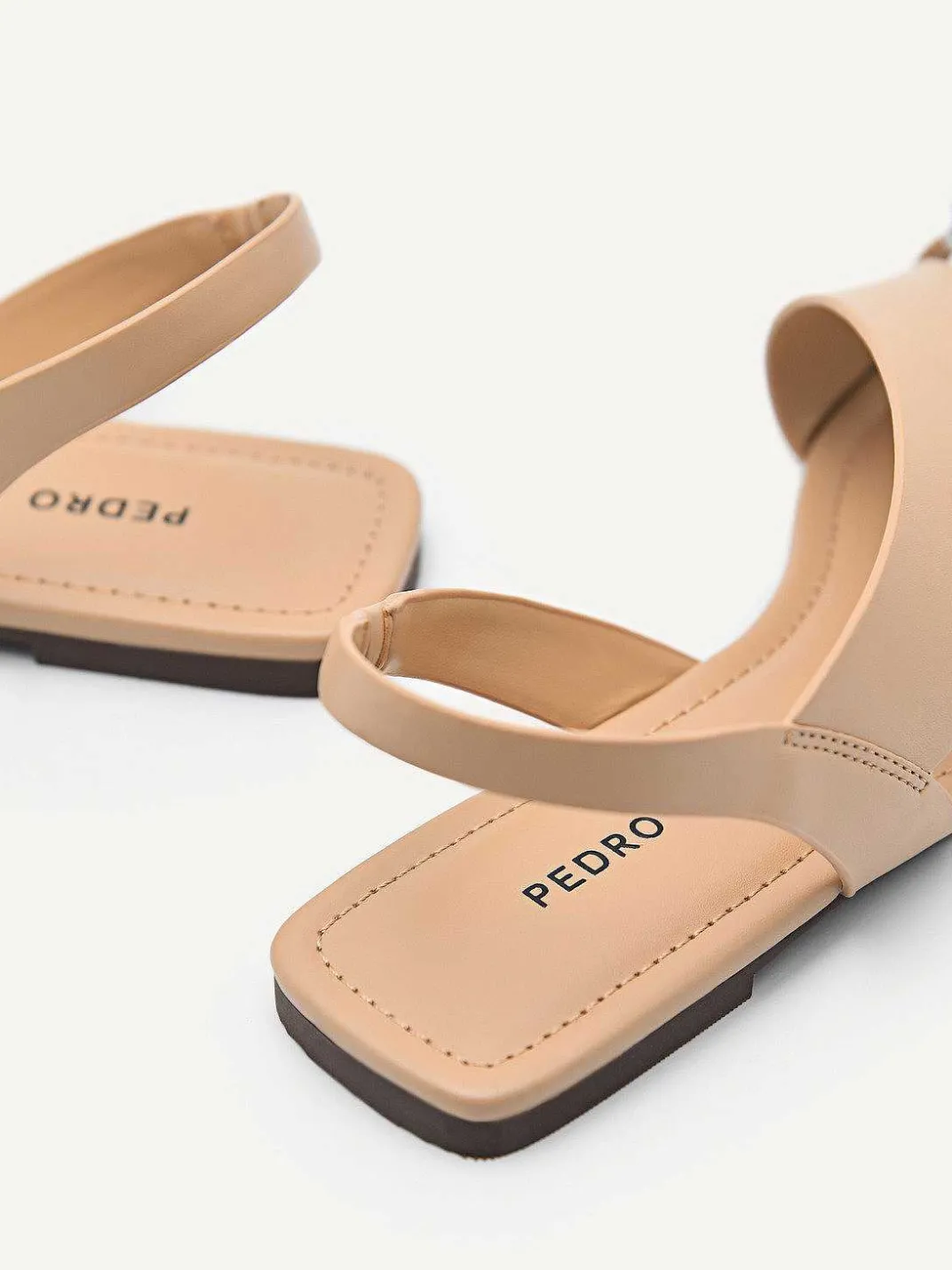 Toe Loop Sandals<PEDRO Online