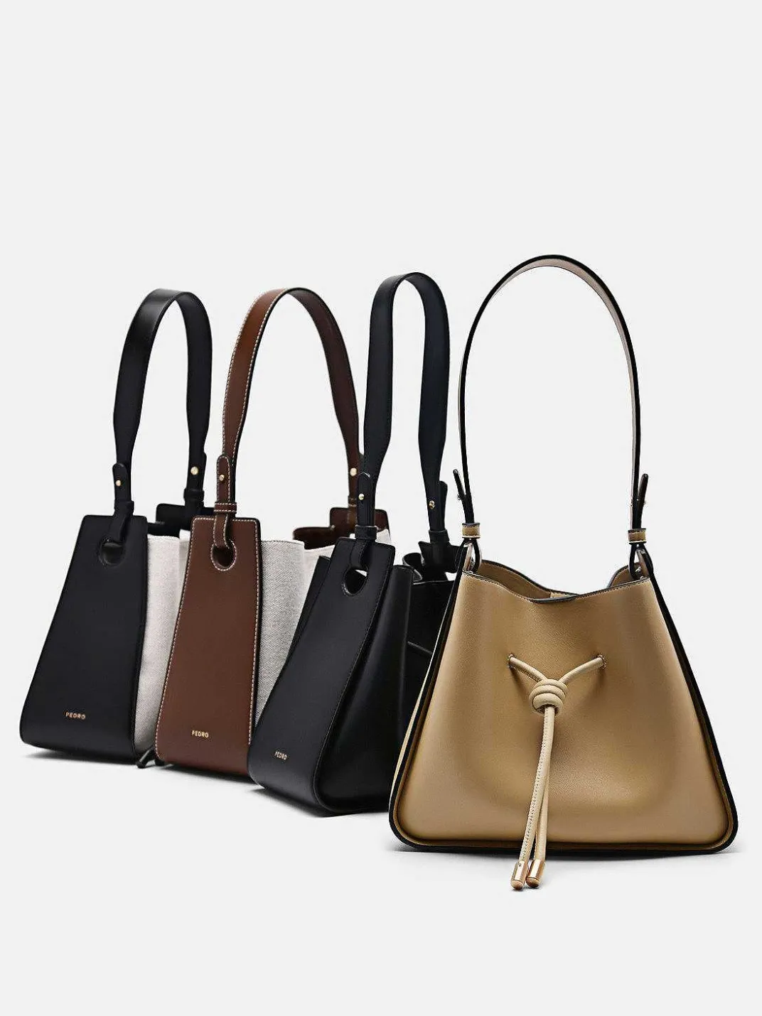 Yasmin Bucket Bag<PEDRO New